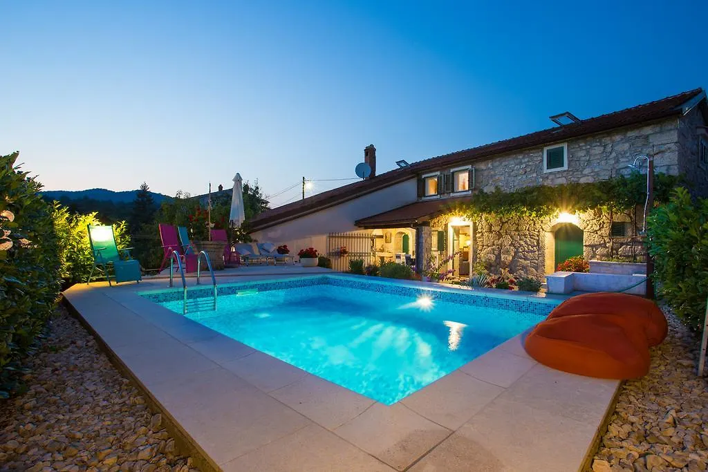 Captain'S Villa With Swimming Pool Jurdani Croatia